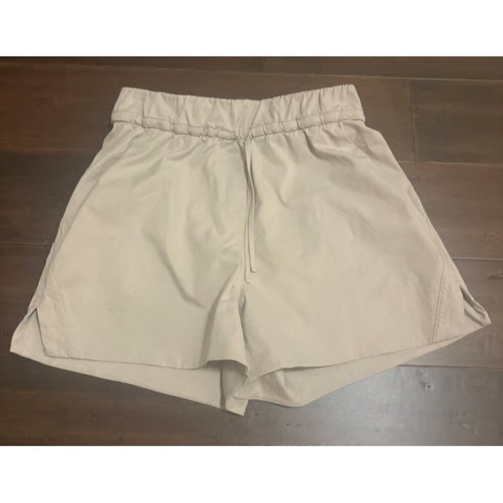 Lululemon Shorts Womens XS Cinchable Waist High Rise Woven Short 3.5" Nomad